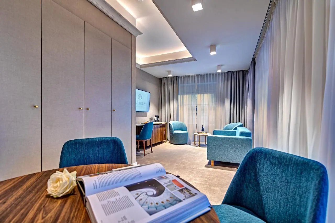Old Town Haston Aparthotel Βρότσλαβ 3*,